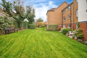 PHOTOS SHOW GENERAL VIEW OF RETIREMENT DEVELOPMENT- click for photo gallery